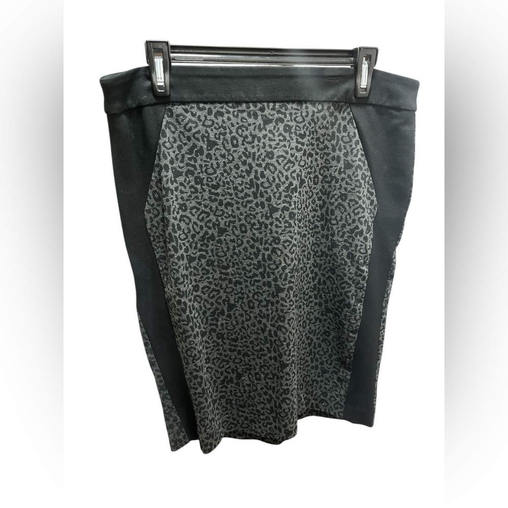 Pencil skirt from S.C. & CO animal print grey black